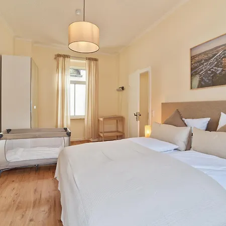 Apartamento Marx - Geraeumige Im Zentrum Von - Bis 6 Personen, 2 Schlafzimmer, Wlan & Waschmaschine