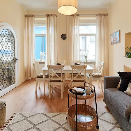 Marx - Geraeumige Im Zentrum Von - Bis 6 Personen, 2 Schlafzimmer, Wlan & Waschmaschine Lejlighed *