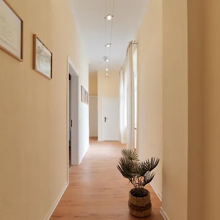 MARX - Zentrales City-Apartment in Trier - für Gruppen und Familien Tréveris