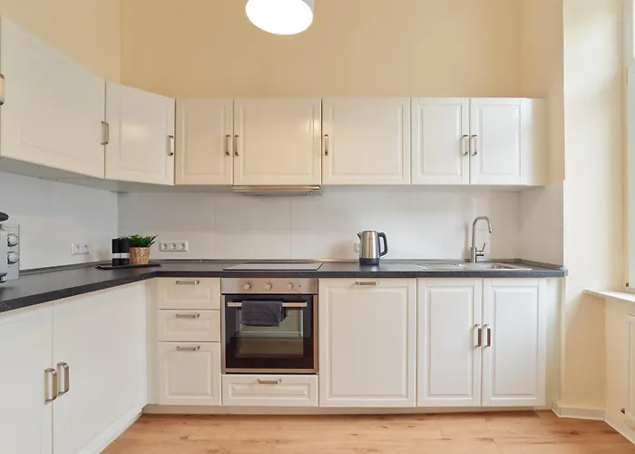 Marx - Geraeumige Im Zentrum Von - Bis 6 Personen, 2 Schlafzimmer, Wlan & Waschmaschine * Treviri